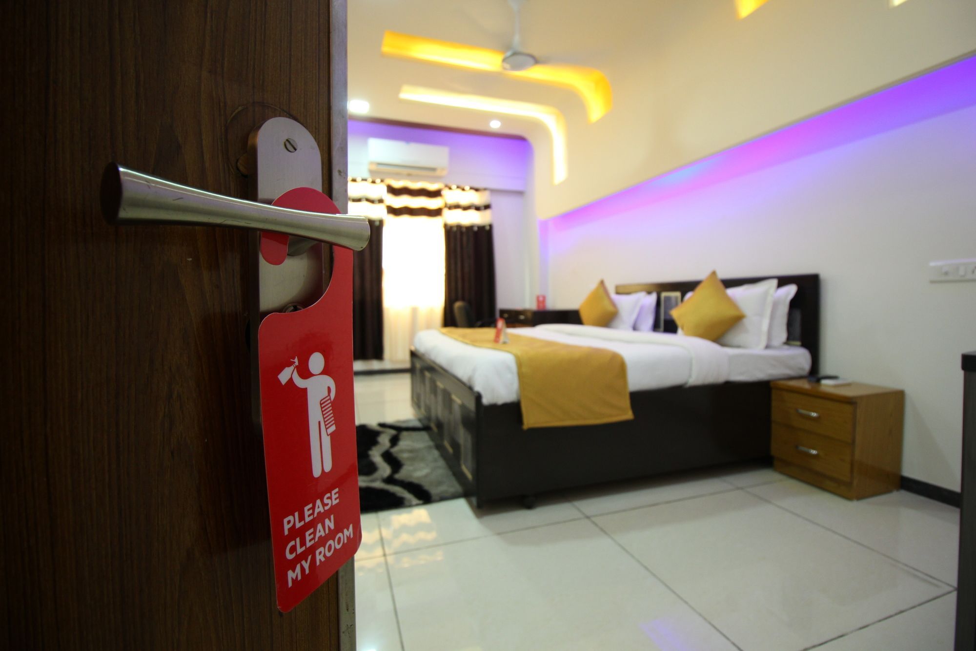 Palette- Siddharth Inn Gandhinagar Exterior foto